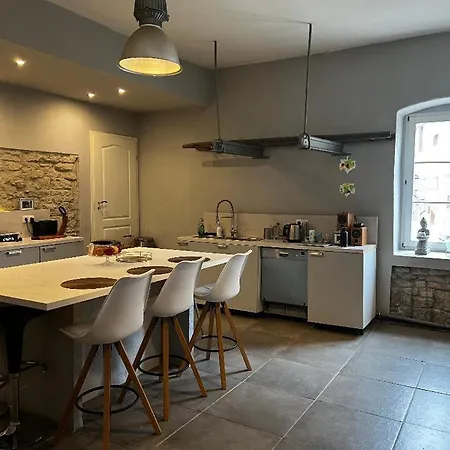 Villa Beautiful Close To National Park Hausneindorf